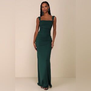 Lulu's Elegant Green Maxi Dress